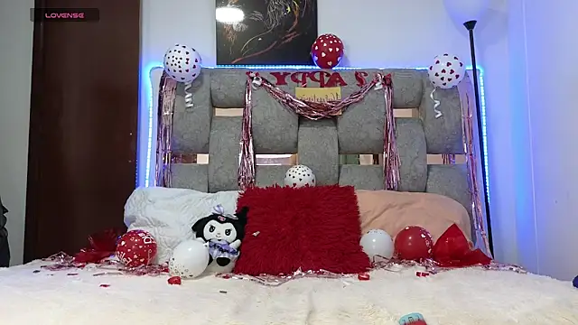 alix kitty online show from February 14, 9:11 pm