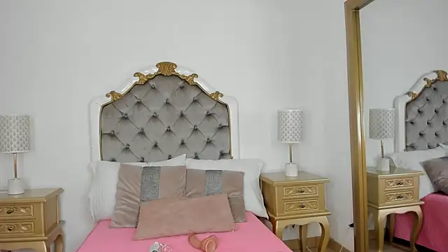 Snapshot of mary_joseph chatting on November 20, 8:41 pm mary joseph online show from November 20, 8:41 pm