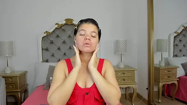 Snapshot of mary_joseph chatting on November 21, 7:45 pm mary joseph online show from November 21, 7:45 pm