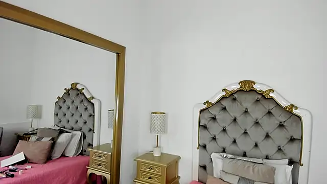 Snapshot of mary_joseph chatting on December 5, 8:27 pm mary joseph online show from December 5, 8:27 pm