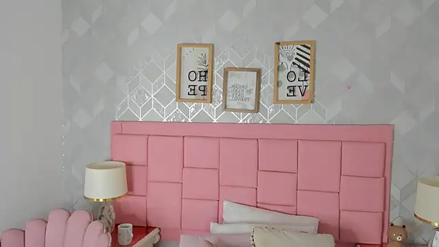 Snapshot of mary_joseph chatting on February 21, 3:51 am mary joseph online show from February 21, 3:51 am