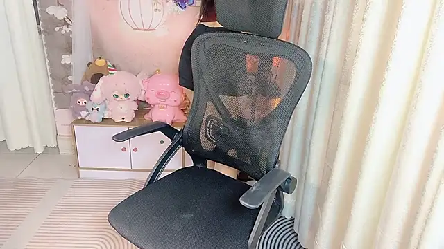 Xuka2594 online show from December 4, 1:09 pm