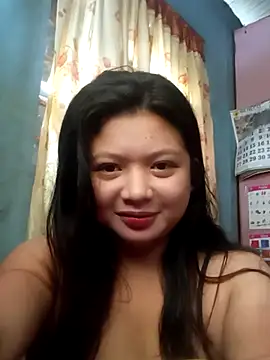 Snapshot of xHotMommaXx chatting on October 11, 5:17 am xHotMommaXx online show from October 11, 5:17 am