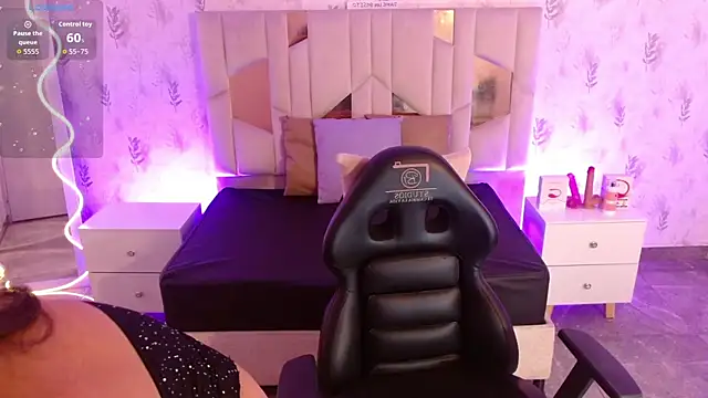 MARIANA TAY1 online show from November 6, 3:07 am