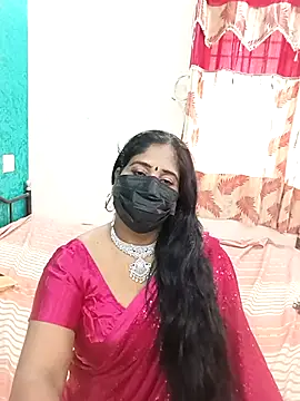 Snapshot of tamil-aunt chatting on October 12, 5:50 am tamil-aunt online show from October 12, 5:50 am