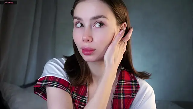 MonetLeitman online show from March 15, 1:11 am