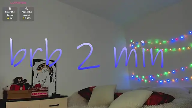 LionKierra online show from January 9, 2:14 am