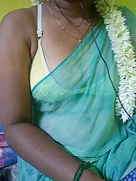 Snapshot of tamil_kanaka chatting on June 20, 5:21 am tamil kanaka online show from June 20, 5:21 am