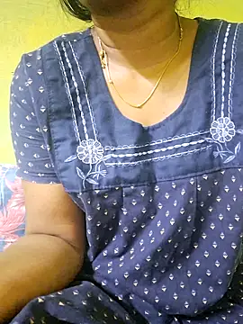 Snapshot of tamil_kanaka chatting on June 28, 1:33 am tamil kanaka online show from June 28, 1:33 am