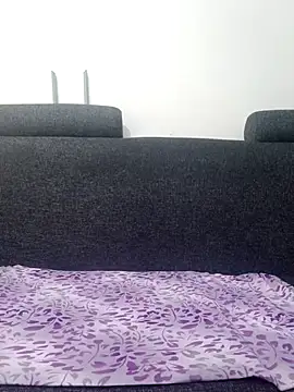 pontsho2004 online show from October 18, 6:19 pm