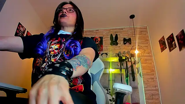 Evangelinejoness  online show from March 23, 2:54 pm