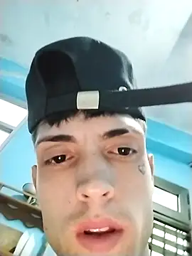 Laikerxxx online show from October 22, 10:42 pm