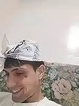 Laikerxxx online show from November 8, 4:01 am