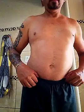 MORENORC79 online show from May 13, 2:25 pm