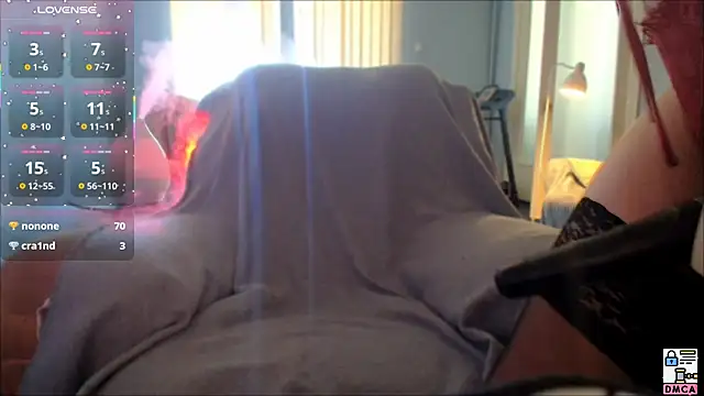 Snapshot of LizzyCumm chatting on June 20, 8:17 am LizzyCumm online show from June 20, 8:17 am