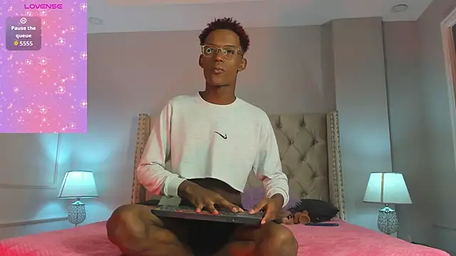 Charlie Storm  online show from January 10, 12:29 pm