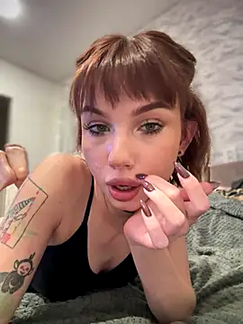 Snapshot of nika666 chatting on October 18, 1:34 pm nika666 online show from October 18, 1:34 pm