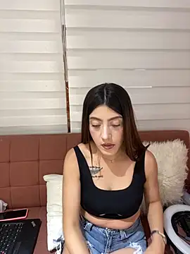 ElectraPink  online show from November 21, 12:37 pm