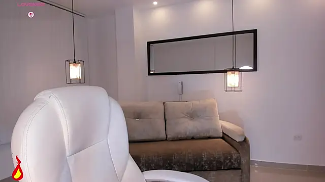 Gabriella evans  online show from January 7, 4:37 am