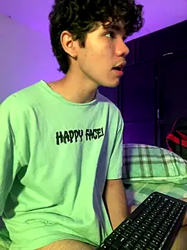 Im Camii online show from October 31, 5:25 pm