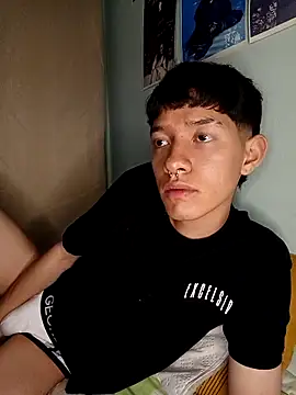 heyy noah11 online show from April 15, 1:45 am