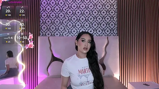 BEELLA TAY1 online show from December 18, 12:44 pm