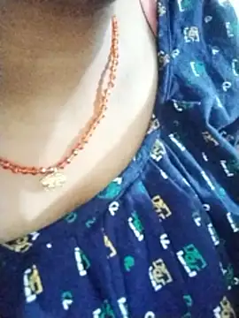 kiara-simmi online show from December 20, 9:38 am