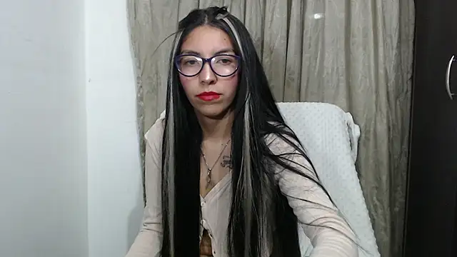 AlejaRosuie online show from October 20, 2:12 am