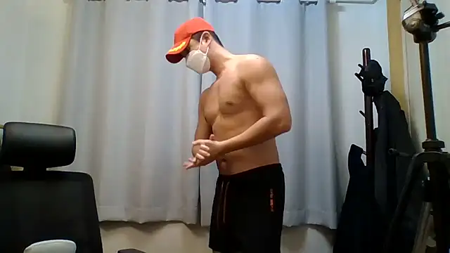 Snapshot of redcap1111 chatting on November 8, 9:31 am redcap1111 online show from November 8, 9:31 am