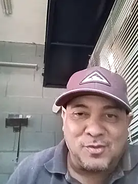 valboy08 online show from January 11, 11:37 am