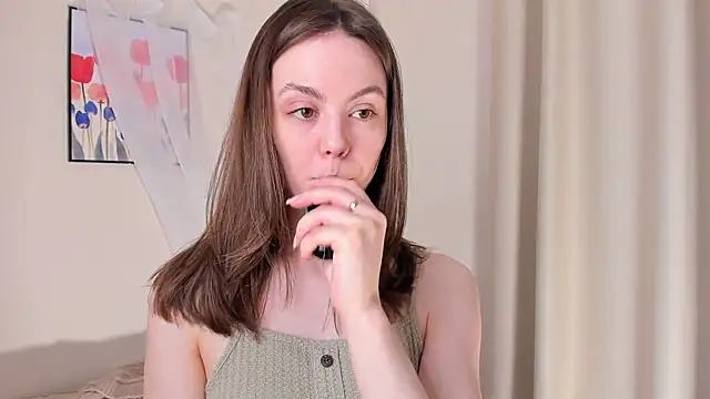 sweet and flirt online show from February 28, 7:53 am