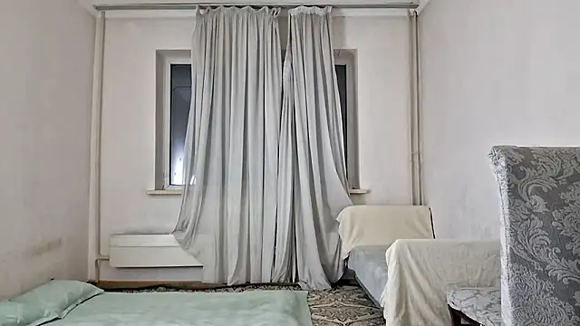 Lyndasilk online show from March 15, 4:24 pm