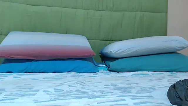 Snapshot of Monellaxx chatting on April 1, 12:17 pm Monellaxx online show from April 1, 12:17 pm