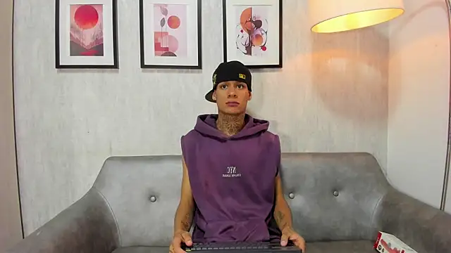 GaelCarter online show from December 17, 3:56 am