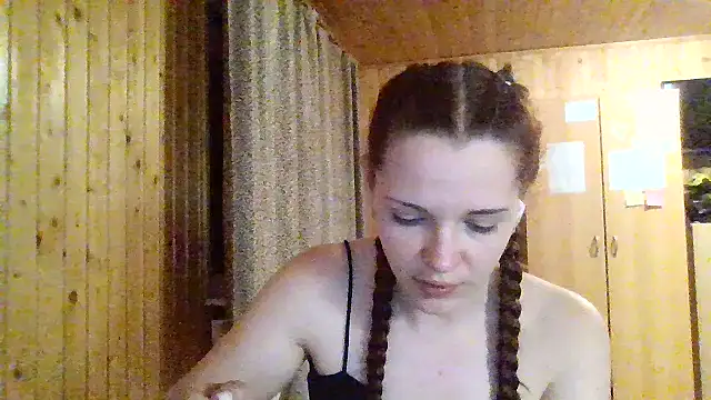 AmeliieLaFleur online show from April 14, 9:32 pm