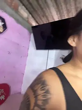 AlyssaRay online show from May 21, 3:41 pm