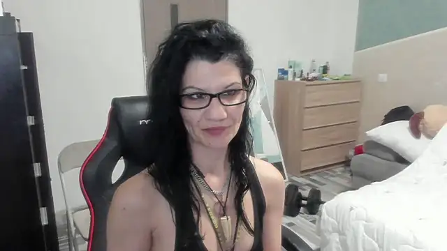 SweetSin40 online show from March 23, 8:46 pm