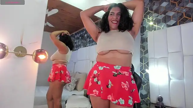 denisse khan online show from February 13, 4:58 pm