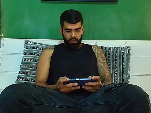 black kameron  online show from November 13, 11:58 pm