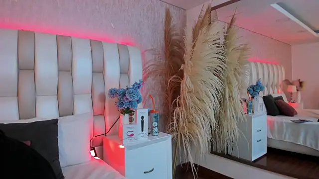 Ari lynn  online show from December 23, 3:26 am