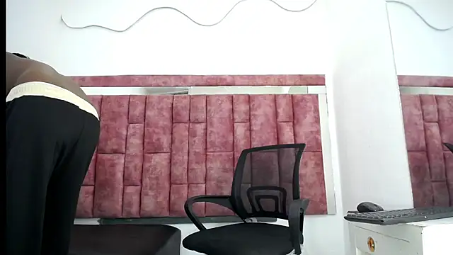 Mick storm online show from March 28, 7:24 pm