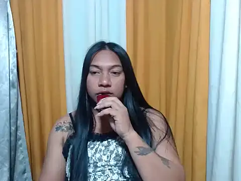 ellah morenax online show from July 7, 8:24 pm