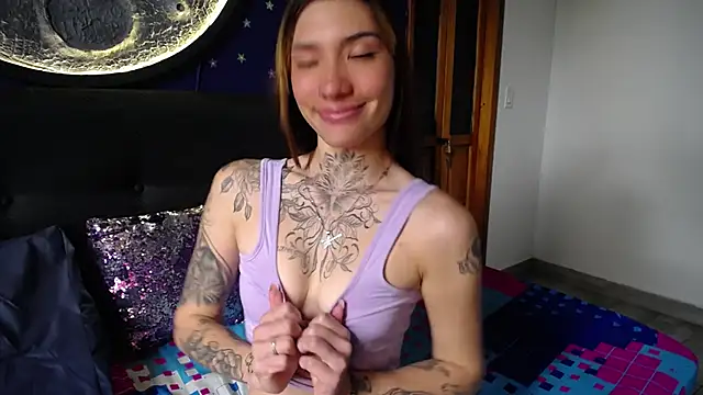 Snapshot of amare_sole chatting on October 21, 5:35 pm amare sole online show from October 21, 5:35 pm