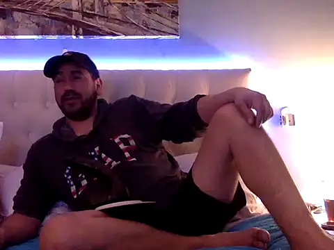 Snapshot of Benja18cl chatting on October 16, 5:41 am Benja18cl online show from October 16, 5:41 am