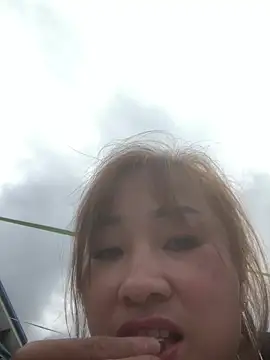 Linh sexyy online show from February 17, 5:15 am