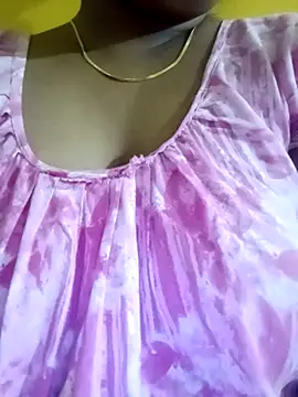 Snapshot of ITZ_YUVIKA chatting on October 30, 2:07 pm ITZ YUVIKA online show from October 30, 2:07 pm