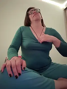 Lui Fer01 online show from March 5, 6:42 am