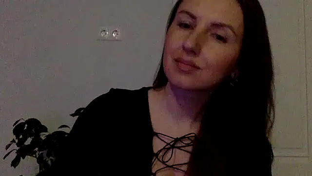 Snapshot of Melivorra chatting on February 8, 7:06 pm Melivorra online show from February 8, 7:06 pm