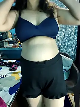 Model Show01 online show from November 20, 3:34 pm