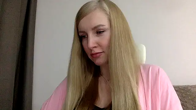 Snapshot of Neralith chatting on May 31, 6:09 pm Neralith online show from May 31, 6:09 pm
